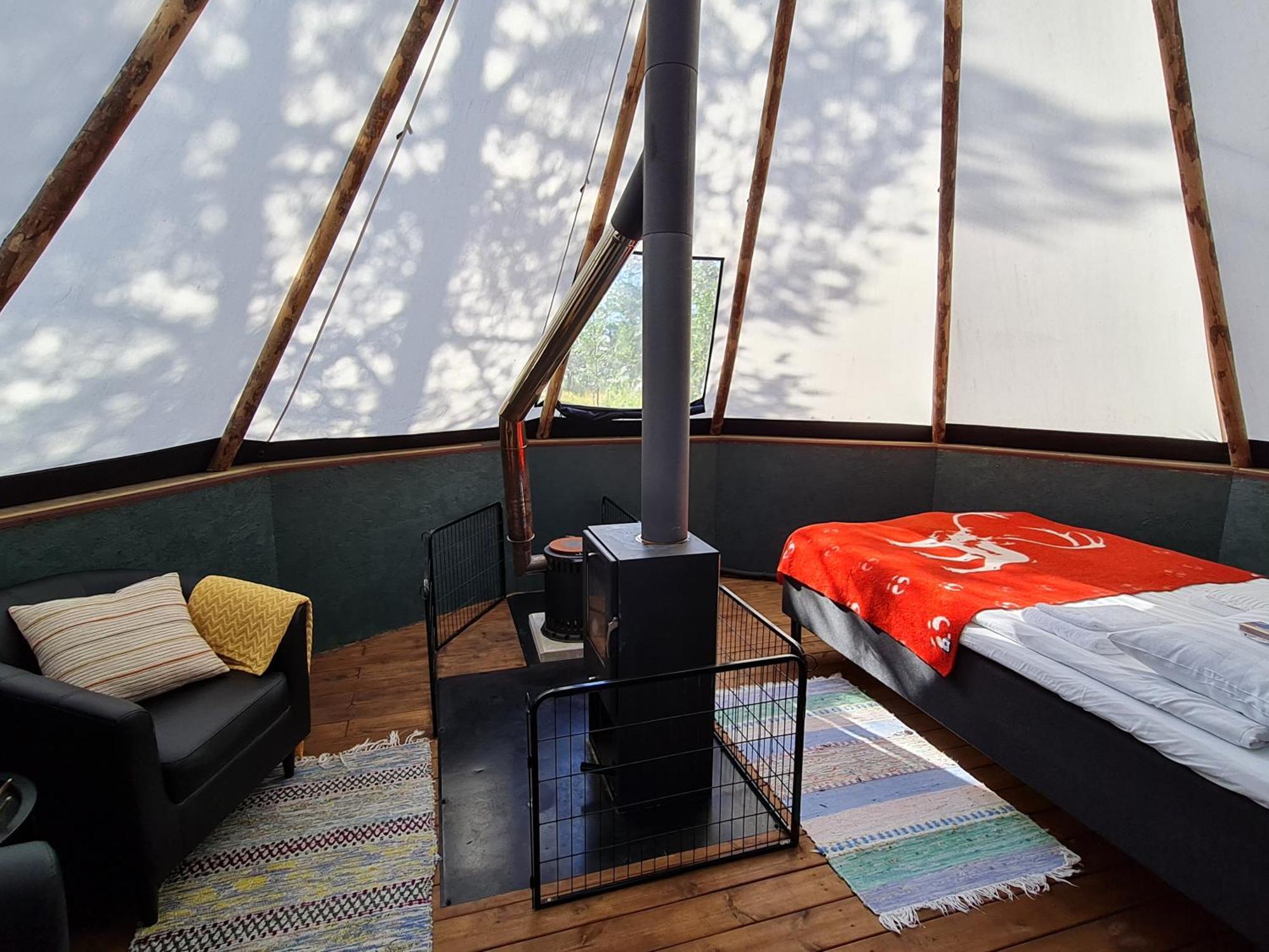 Reindeer Lodge Jukkasjärvi Exteriör bild
